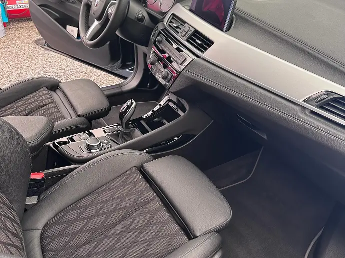 entreprise de nettoyage voiture